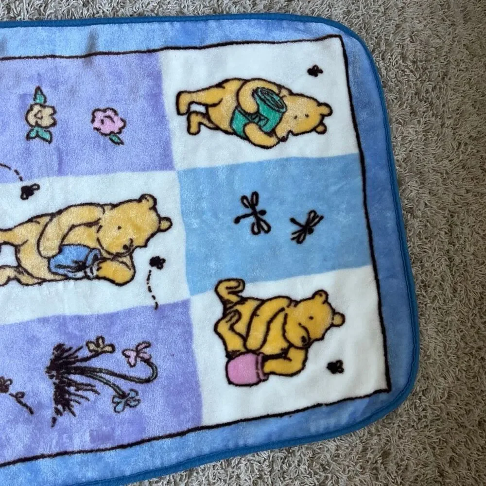 Vintage Disney Winnie the Pooh Fleece Baby Blanket Classic Squares Honey Pot EUC